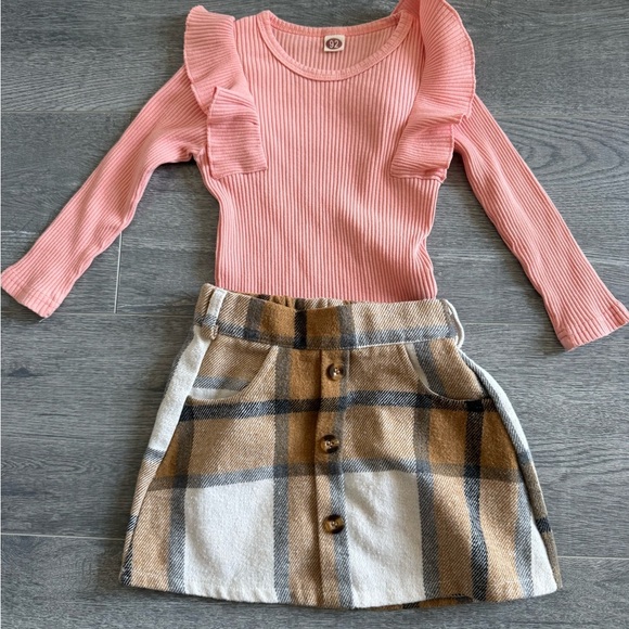 Pink and White Ruffle Tops with Brown Plaid Skirt Size 2T - Picture 10 of 12